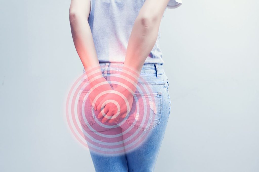 can i pop a hemorrhoid